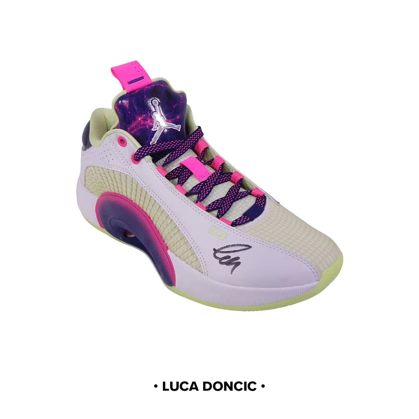 Friday 6/5: 1 Sneaker + 1 Basketball + 1 Jersey LIVE BOX BREAK (Random Team)